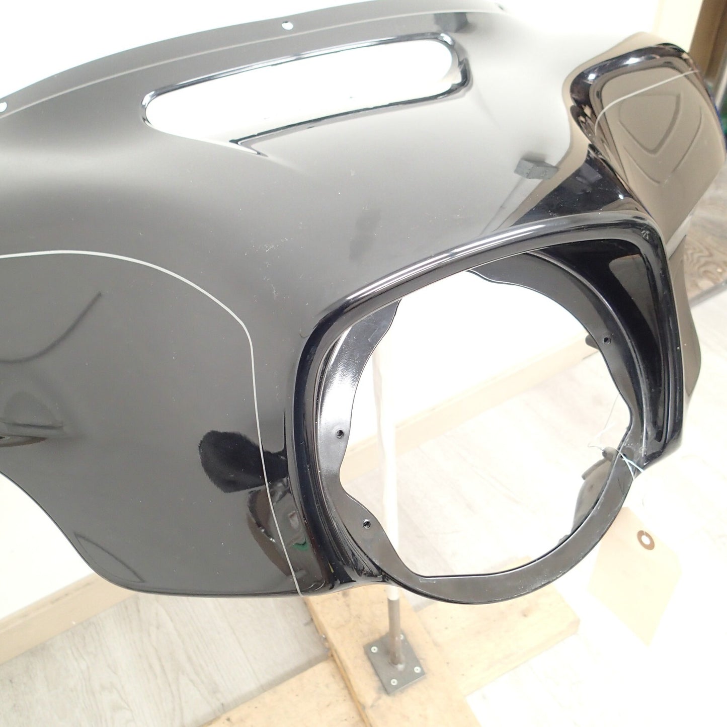 HARLEY FAIRING OUTER (VIVID BLACK) 57000381DBX 2014 + Touring models FLHXS