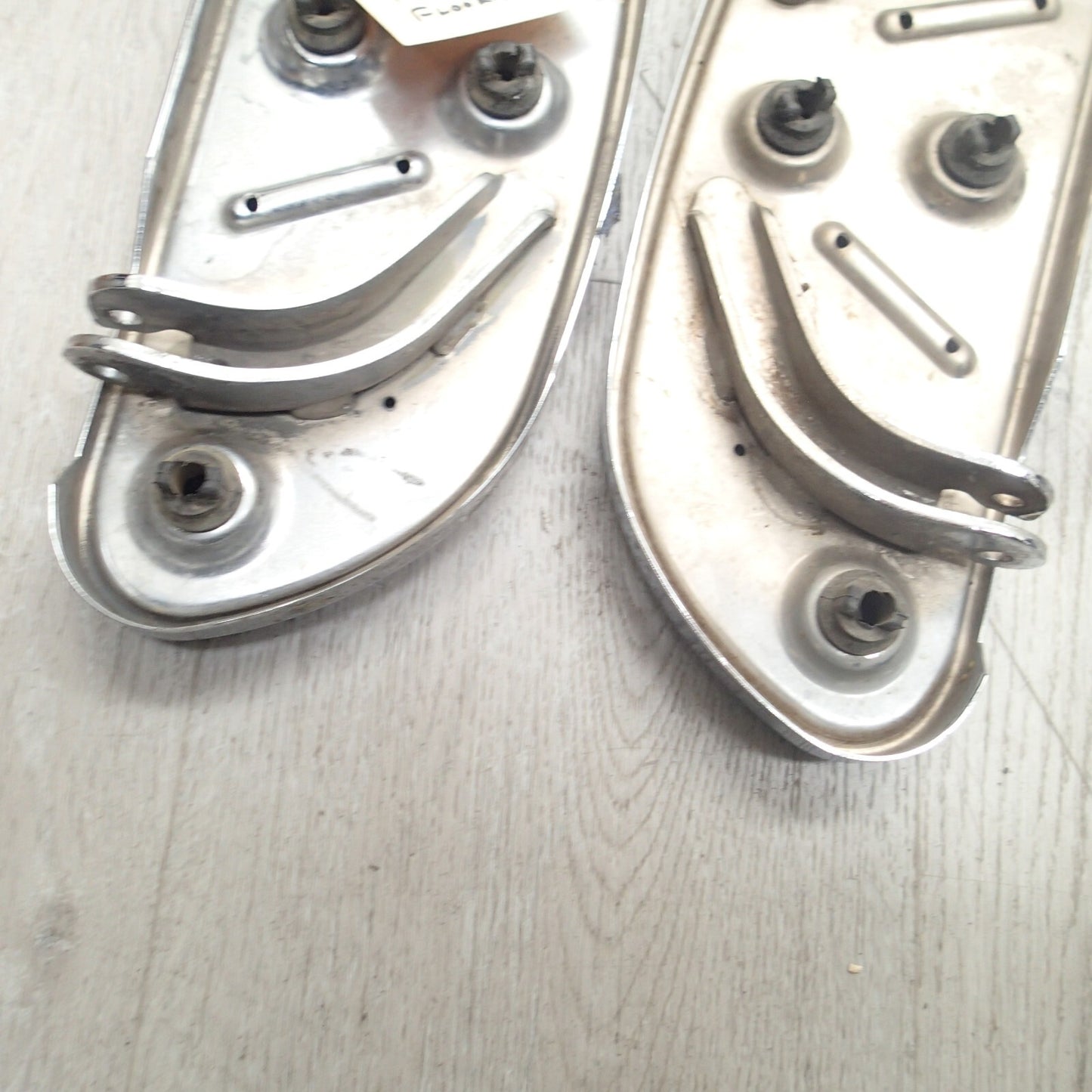 Harley Touring Road King Street Glide Left Right Footboard Floorboards 50683-04