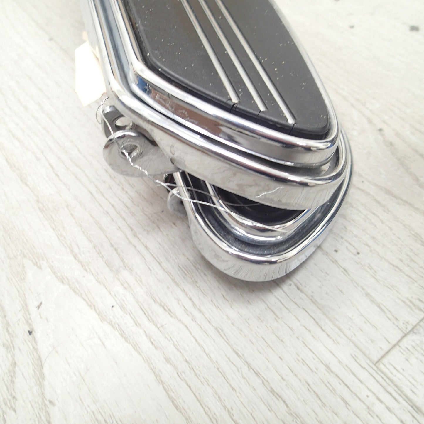 Harley Touring Road King Street Glide Left Right Footboard Floorboards 50683-04