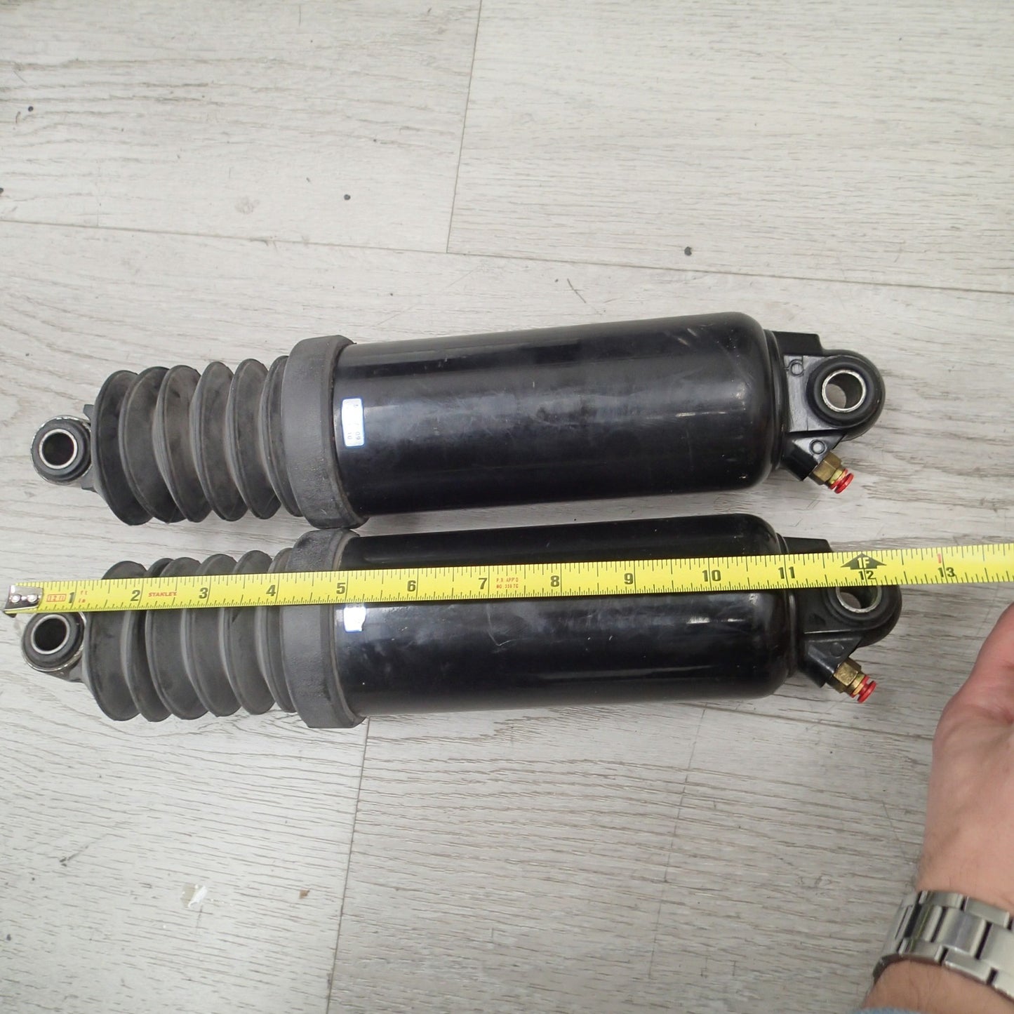 OEM Harley Davidson 09-16 Touring Air/Oil Shocks Set 54662-09 EMRTY NO OIL 12''