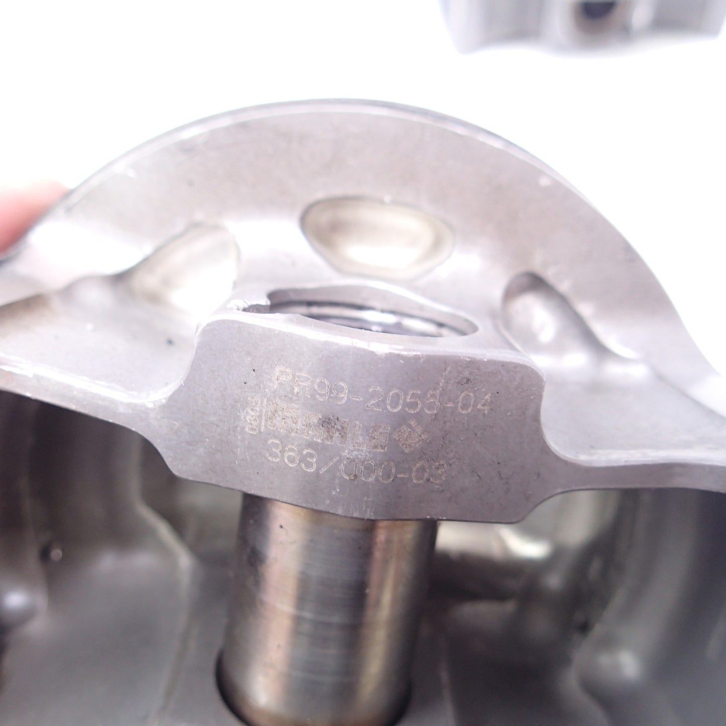 USED TWIN CAM Mahle Pistons Harley 3637000-03