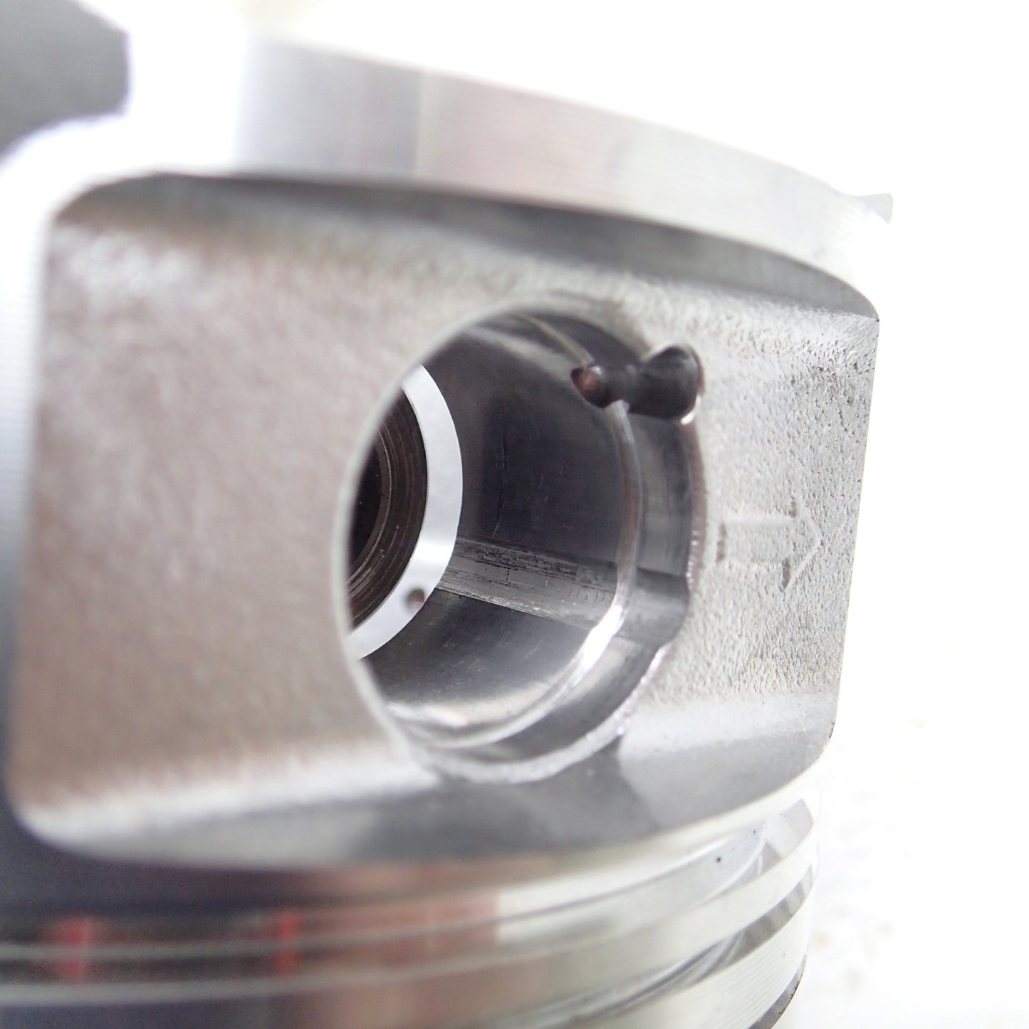 NEW Harley Davidson Piston 99-05 Twin Cam 88 Standard Bore OEM 22095-99B SINGLE