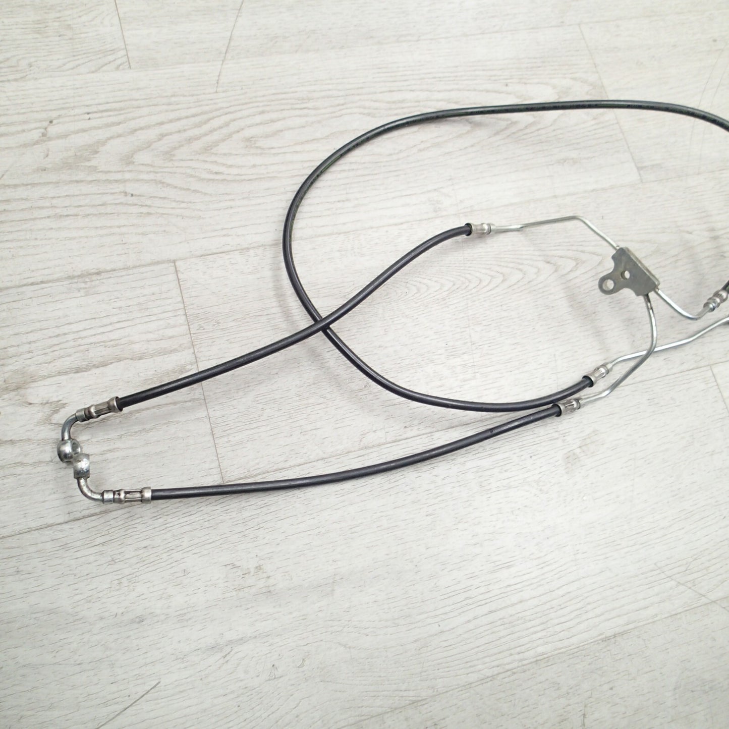 Harley-Davidson 2009-2013 Touring Front Brake Lines 40612-09