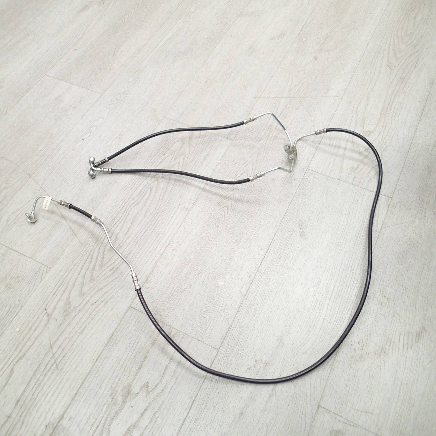 Harley-Davidson 2009-2013 Touring Front Brake Lines 40612-09