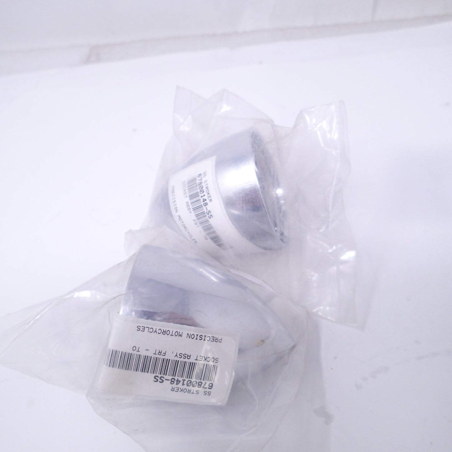 Harley  Softail CVO SE Turn Signal FRONT 67800142 SOFTAIL 2012 TWO Housing ONLY