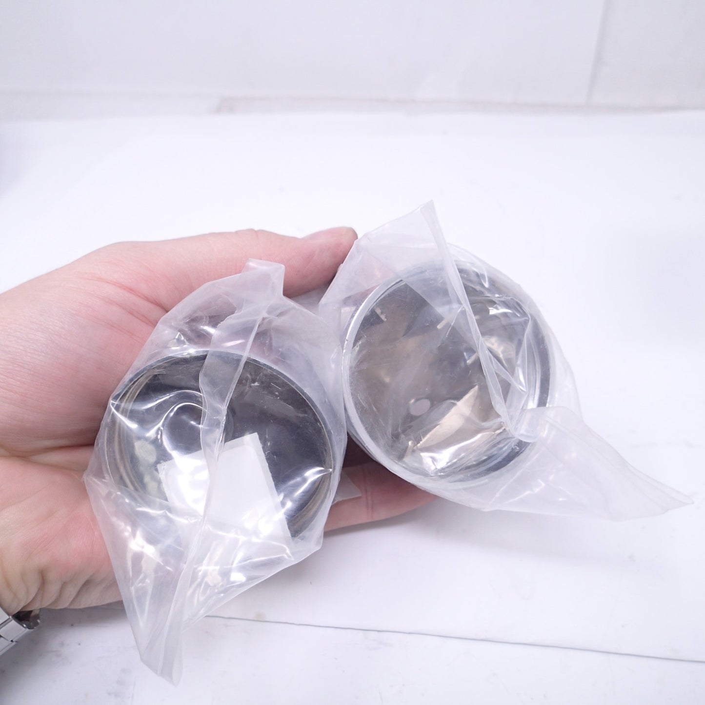 Harley  Softail CVO SE Turn Signal FRONT 67800142 SOFTAIL 2012 TWO Housing ONLY