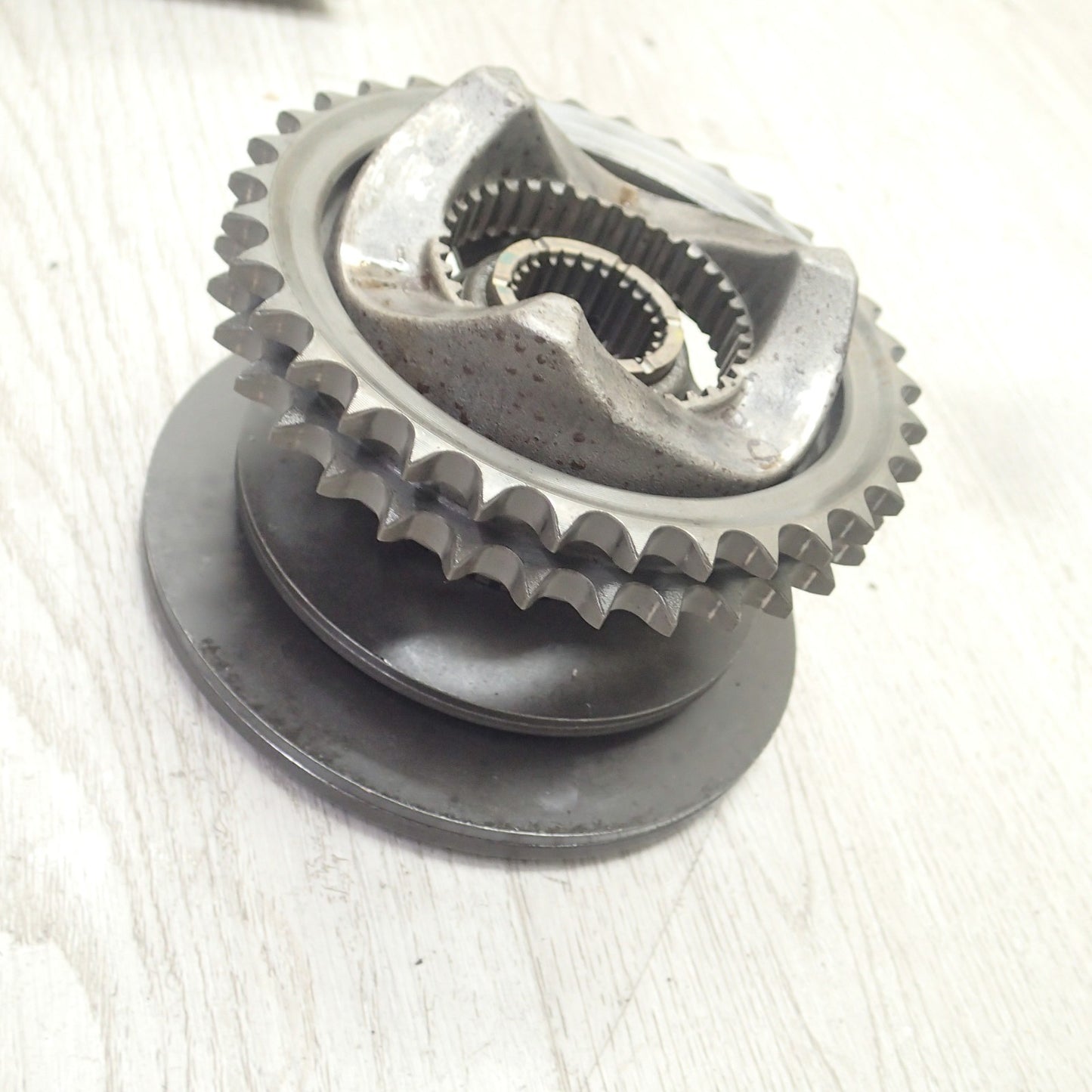 2007 HARLEY DAVIDSON ELECTRA GLIDE COMPENSATOR CLUTCH 34T