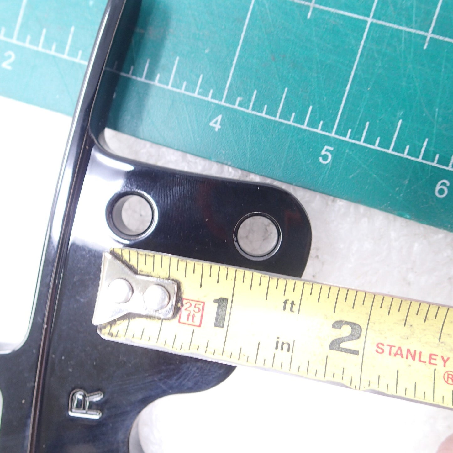 Harley Davidson 2014 Touring Mod REMOTE RESERVOIR MOUNTS SADDLE BAG SUPPORT