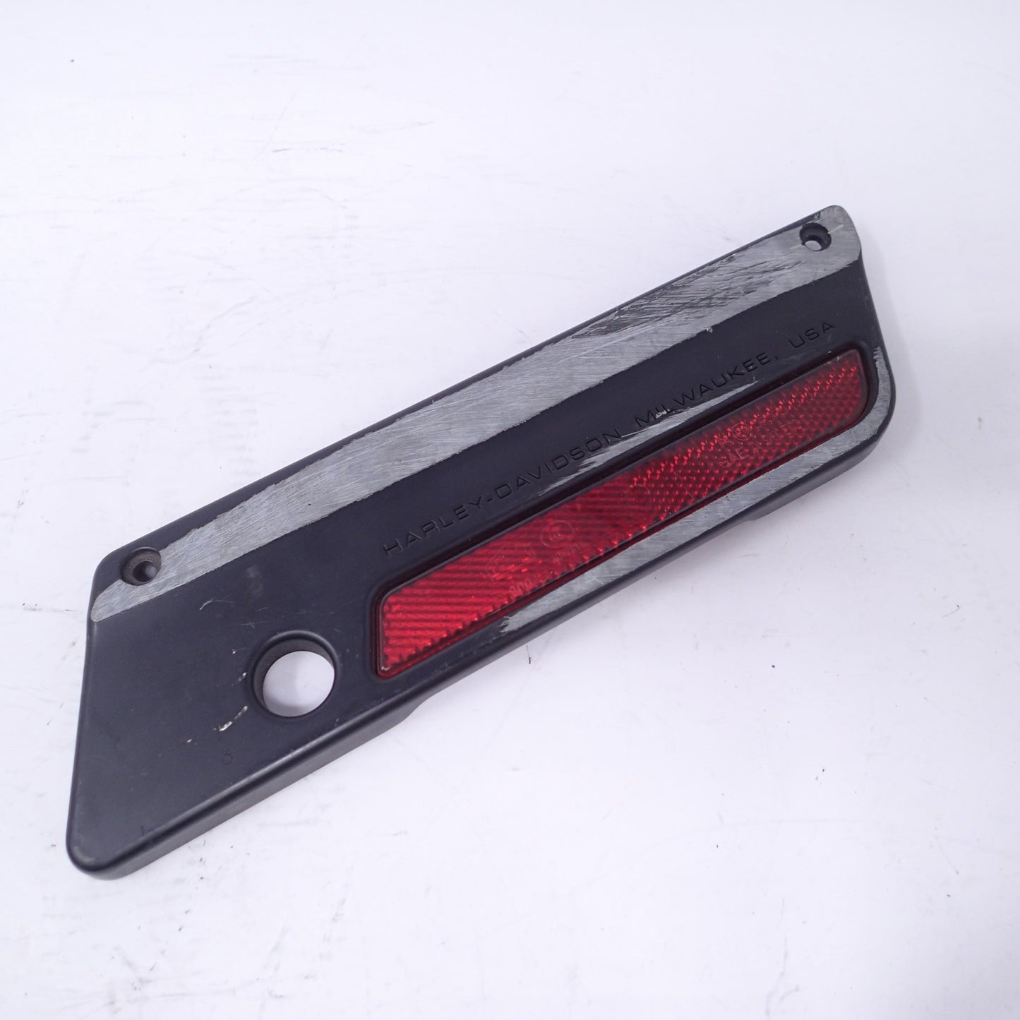 90601-93A USED 93-2013 HARLEY-DAVIDSON TOURING RIGHT SADDLEBAG LATCH COVER ONE