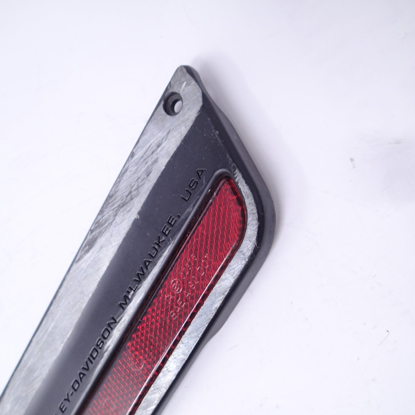 90601-93A USED 93-2013 HARLEY-DAVIDSON TOURING RIGHT SADDLEBAG LATCH COVER ONE