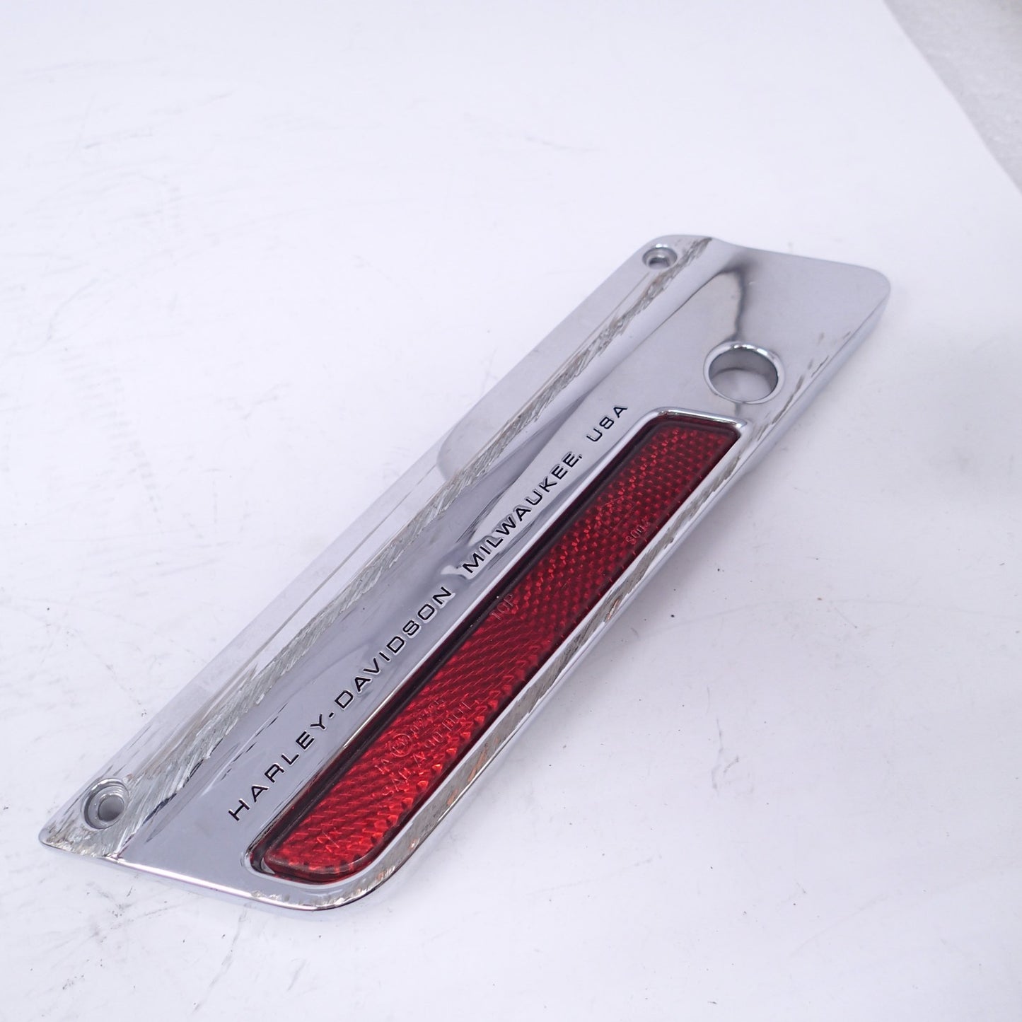 08-13 Harley Davidson FLHTK GLIDE LEFT SADDLEBAG LATCH 906039 (ONE UNIT)