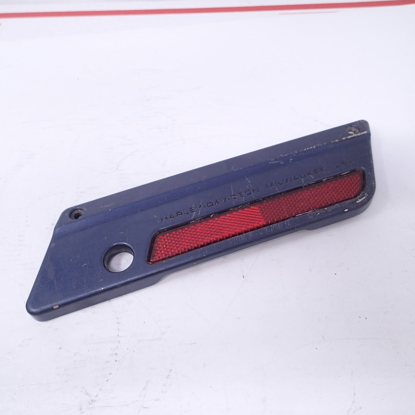 90601-93A USED 93-2013 HARLEY-DAVIDSON TOURING RIGHT SADDLEBAG LATCH COVER ONE