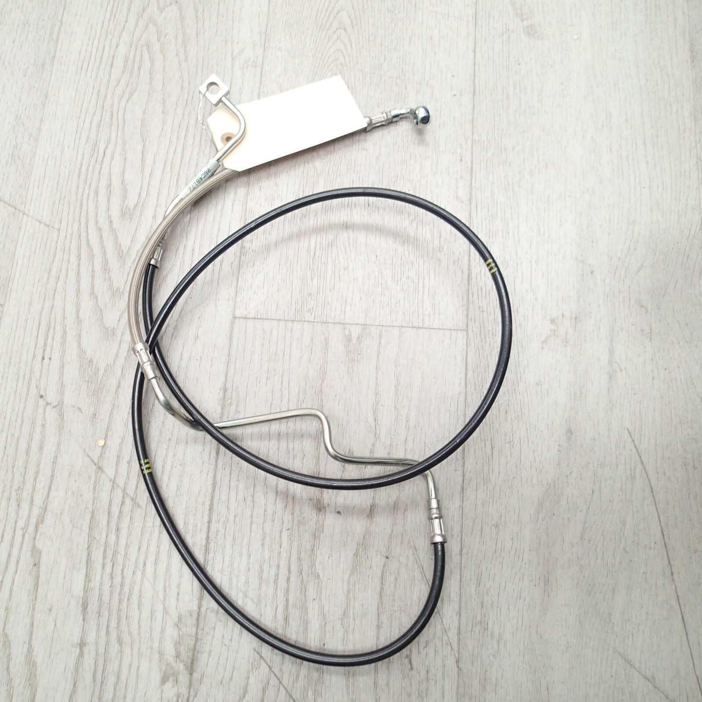 USED OEM Harley Davidson Touring Right Front ABS brake Line 41800573