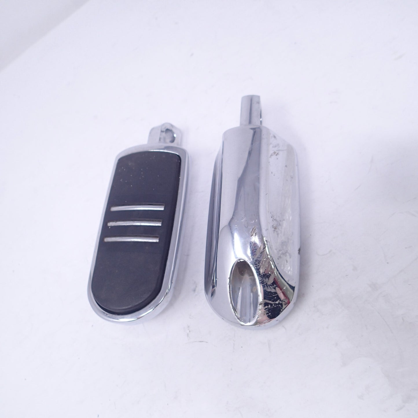 Harley OEM Touring Streamliner Chrome Passenger Highway Foot Pegs