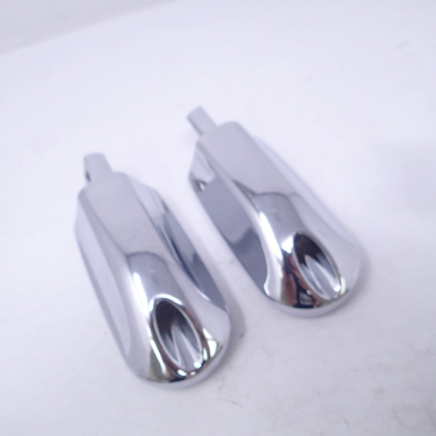 HARLEY DAVIDSON GENUINE STREAMLINER FOOTPEGS 50211-04 PAIR USED