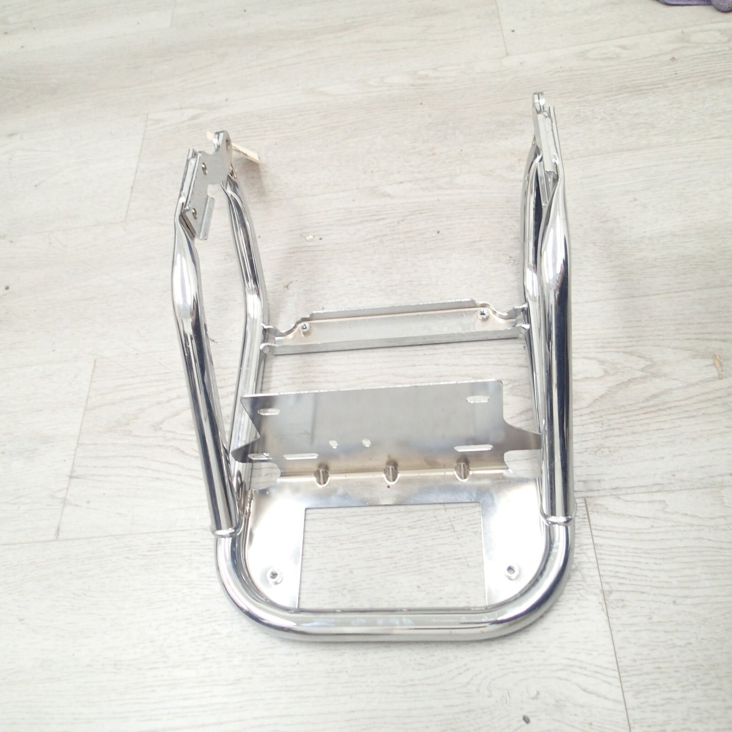 Harley Electra Ultra Touring FLHTCU OEM Tour Pak Luggage Rack Mount License