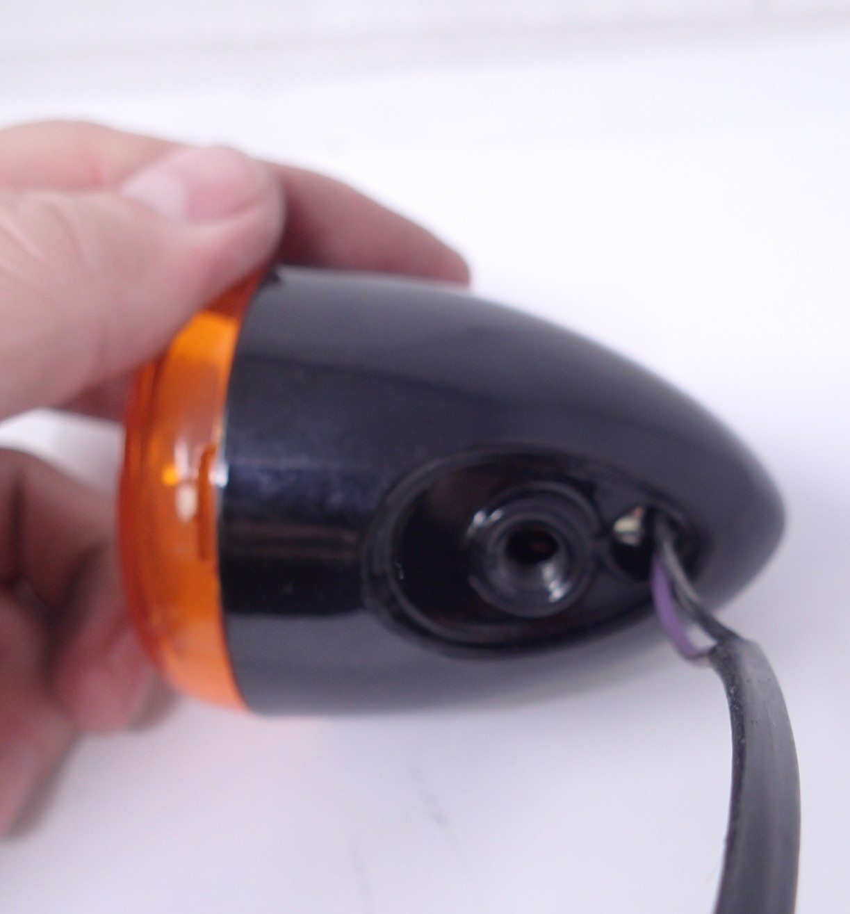 Harley Davidson Turn Signal Rear 2-Wires cable 69360-08 Black With Amber Lens