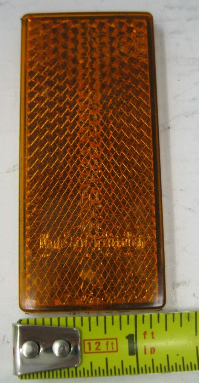 Harley-Davidson OEM NOS 2.75" x 1.25"  Amber Reflector (Single Unit)  59256-84A