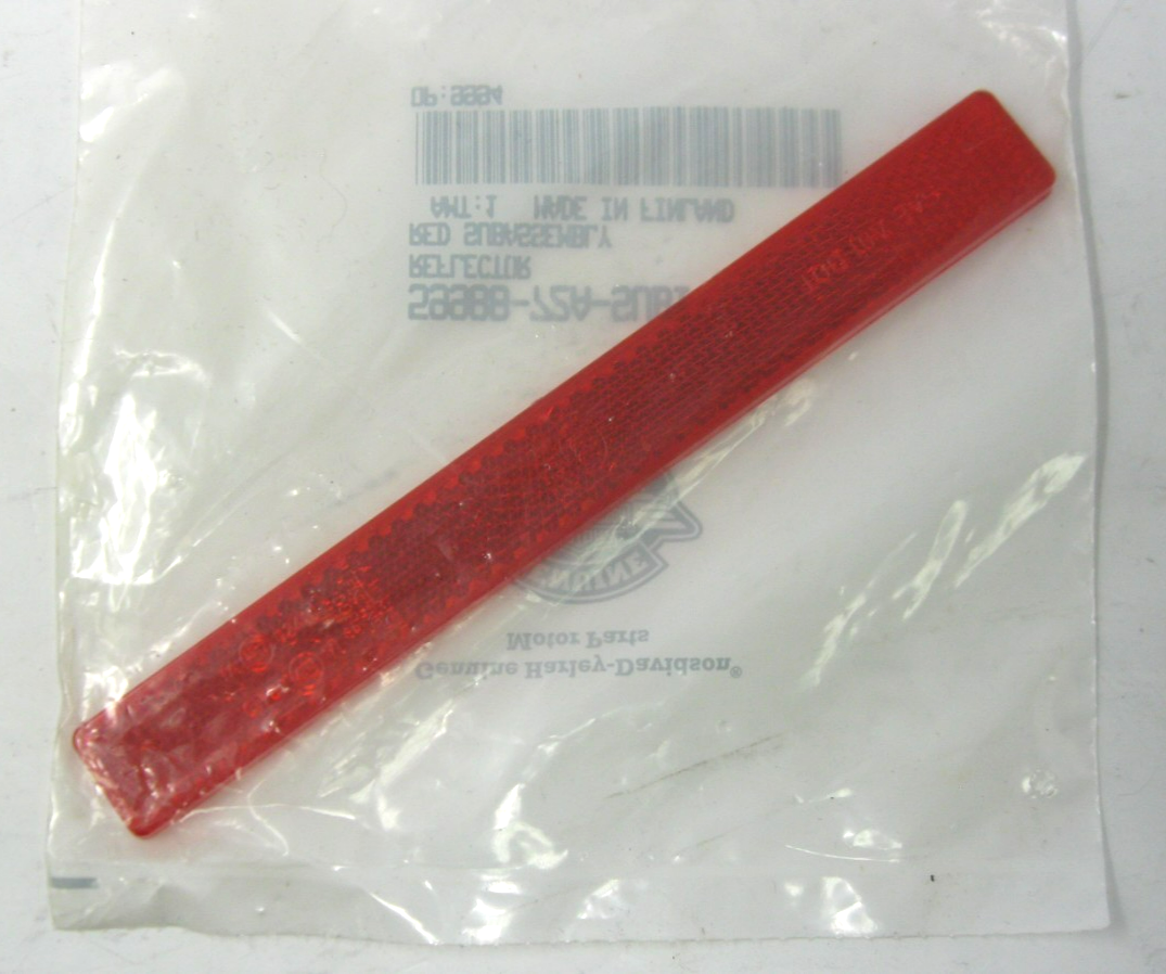 Harley-Davidson OEM 02-24 Touring, Softail, Dyna Red Reflector 59988-72A