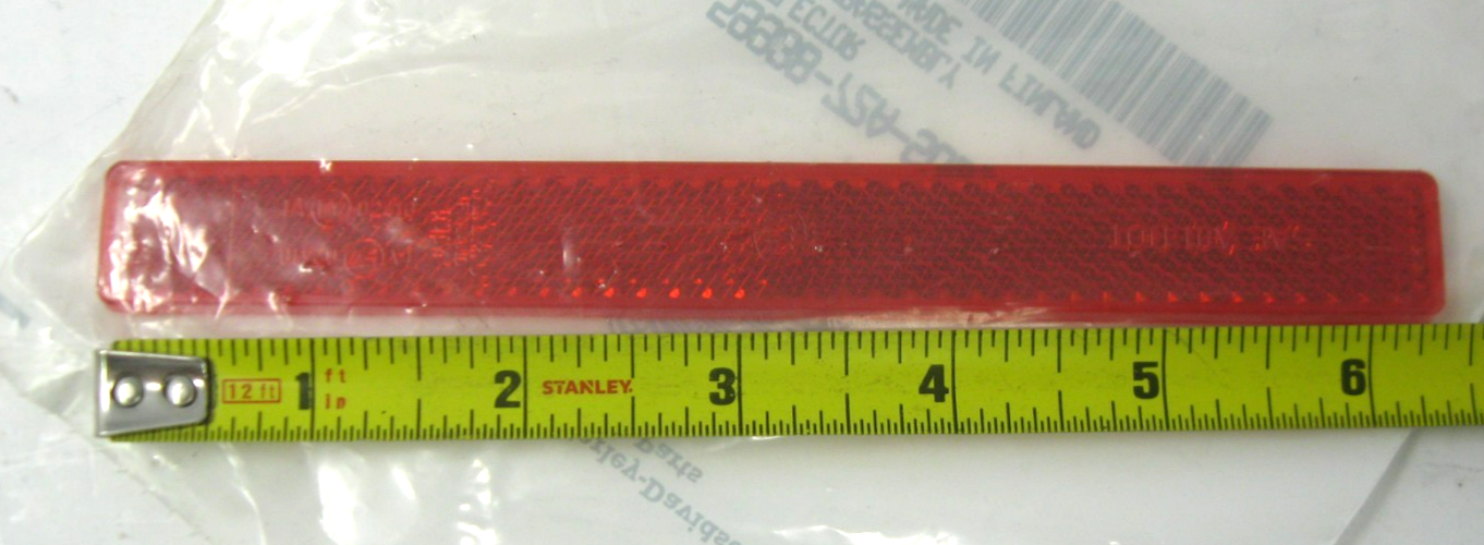 Harley-Davidson OEM 02-24 Touring, Softail, Dyna Red Reflector 59988-72A