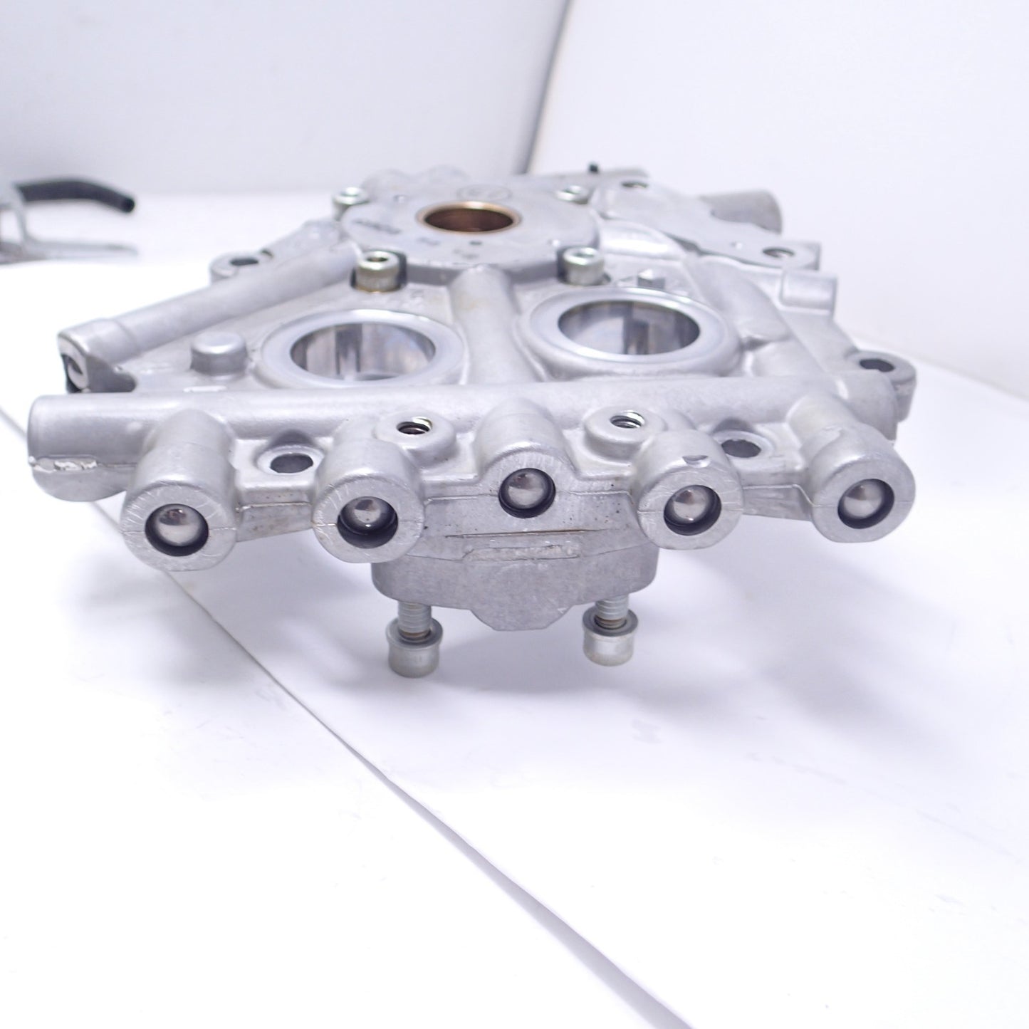 14-17 Harley FXDL Dyna Low Rider Oil Pump Cam Shaft Plate 26277-06 25358-06A