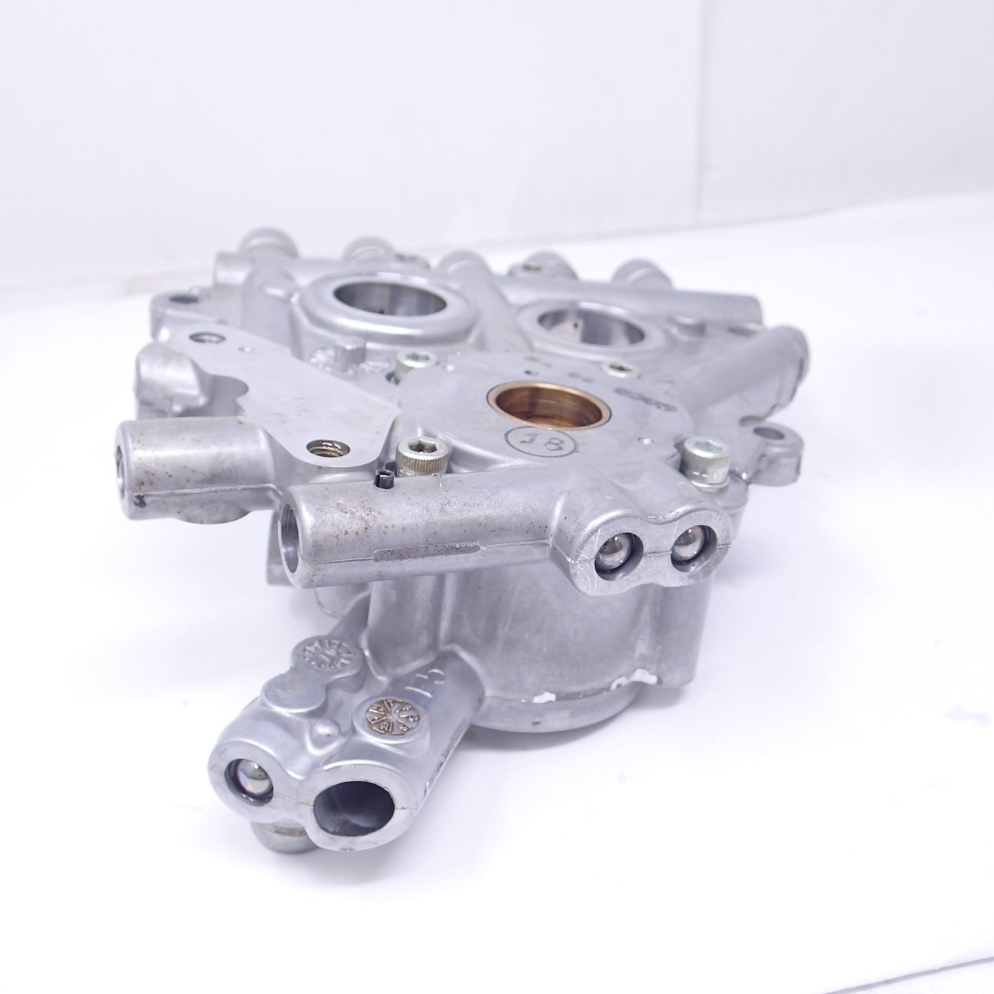 14-17 Harley FXDL Dyna Low Rider Oil Pump Cam Shaft Plate 26277-06 25358-06A