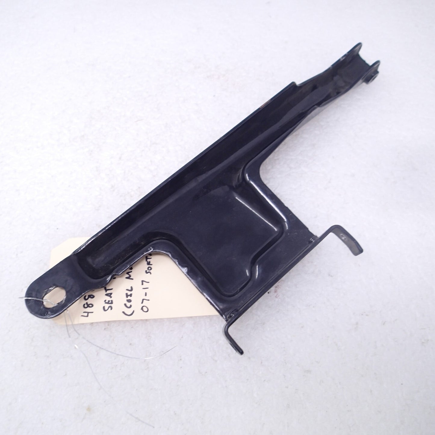 07 Harley Softail Night Train FXSTB seat post frame bracket 48868-07