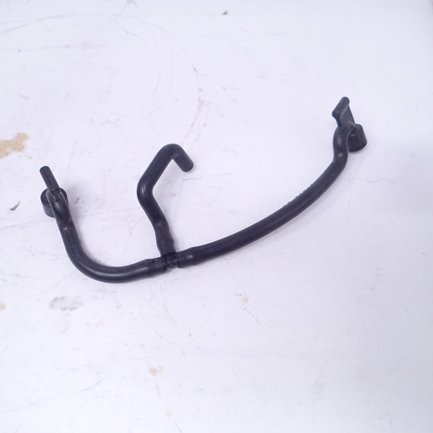 17-23 Harley Davidson Touring Trike M-8 Air Cleaner Breather Hose 29400211