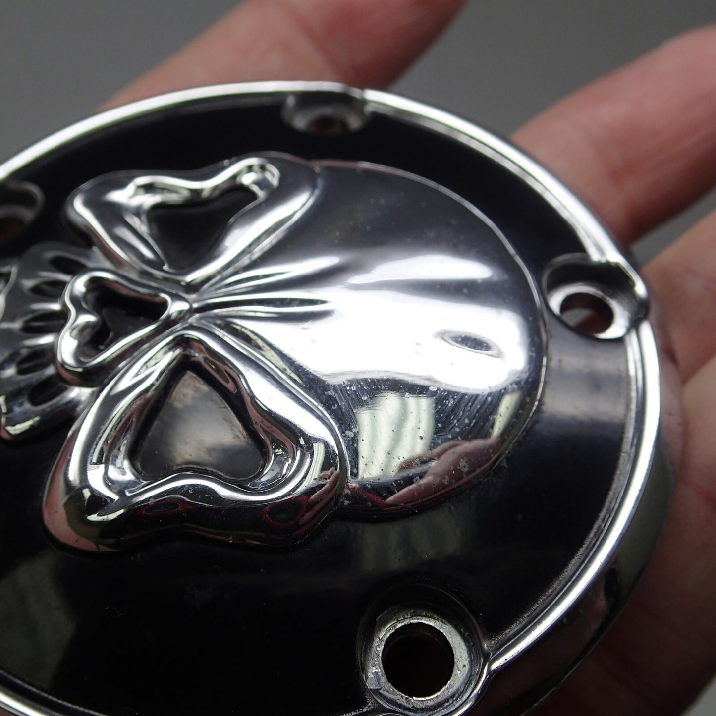 Harley EVO 1977-1999 CHROME SKULL CAM timing cover USED 3inch