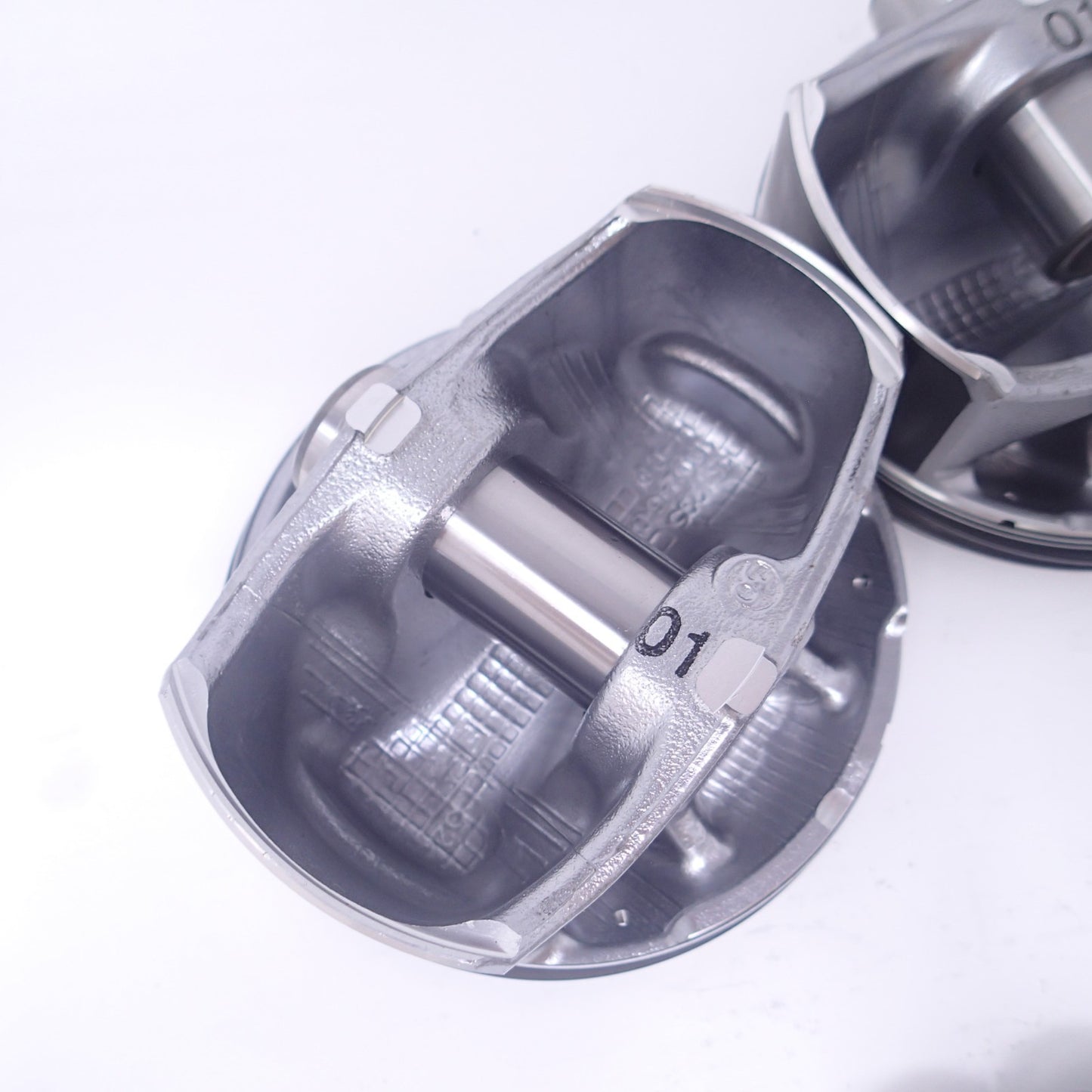 OEM Harley-Davidson 107" Milwaukee 8 Take-Off Piston Set 21900037 +Lifters