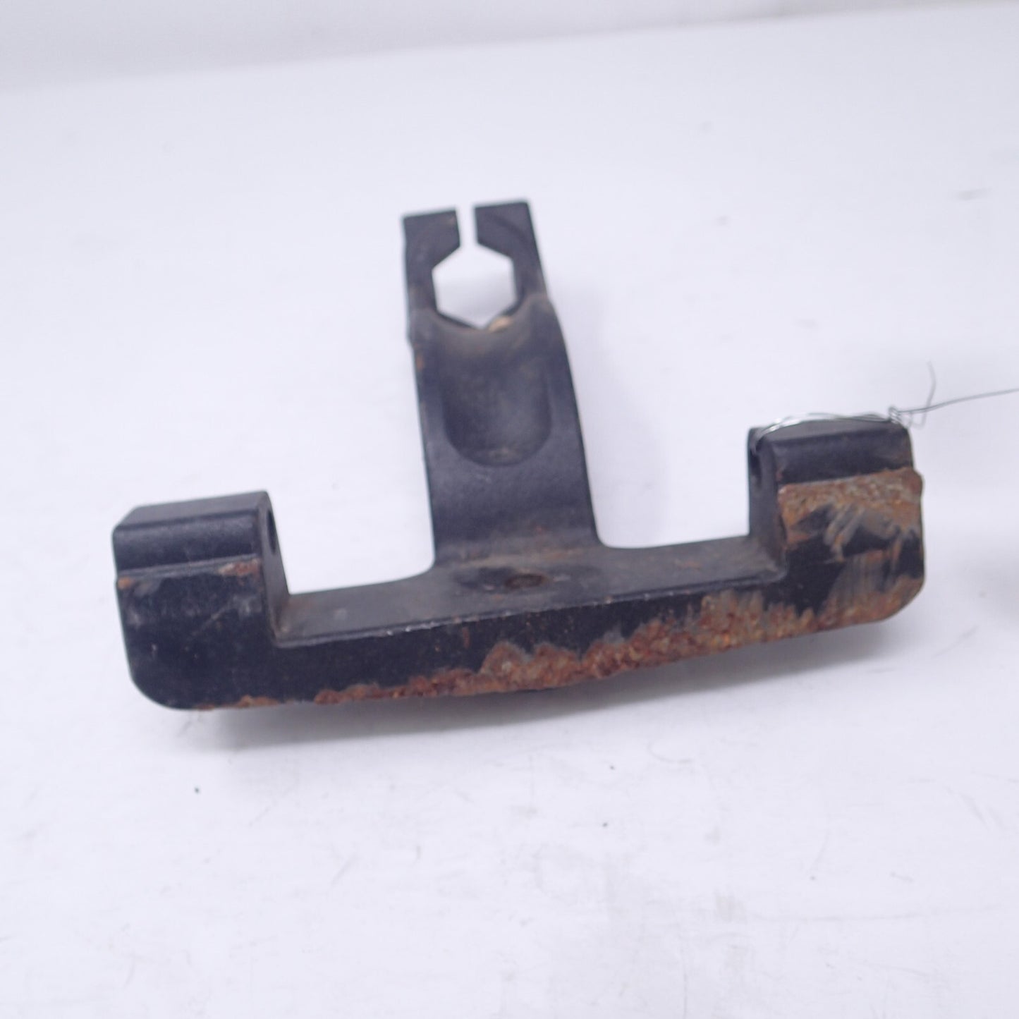 SINGLE Harley-Davidson Softail Passenger Footboard MOUNTING BRACKET 52713-95A