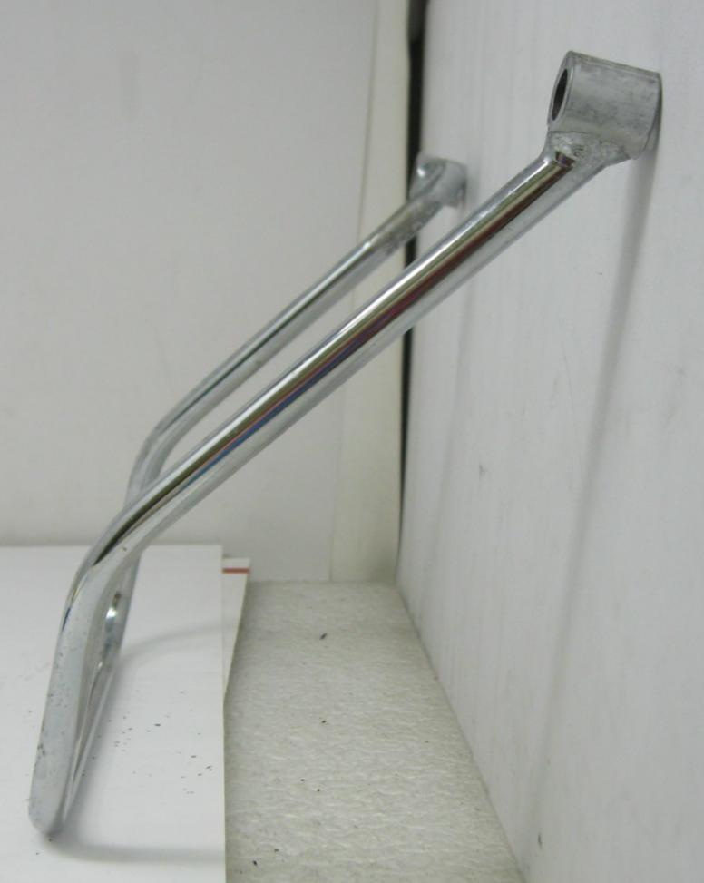 Chrome RIGHT Saddlebag Support Bracket for Harley-Davidson - Unknown Fitment