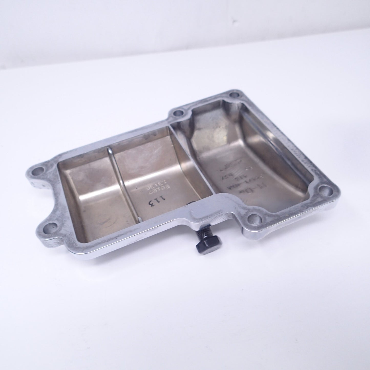 07-11 Harley Davidson FLHX Street Glide Transmission Top Cover Chrome 34471-06A