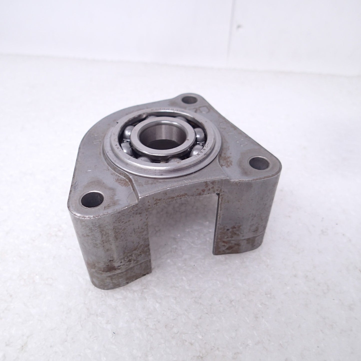 04 HARLEY-DAVIDSON SOFTAIL REAR SUPPORT ENGINE MOTOR BALANCE SHAFT 14717-00