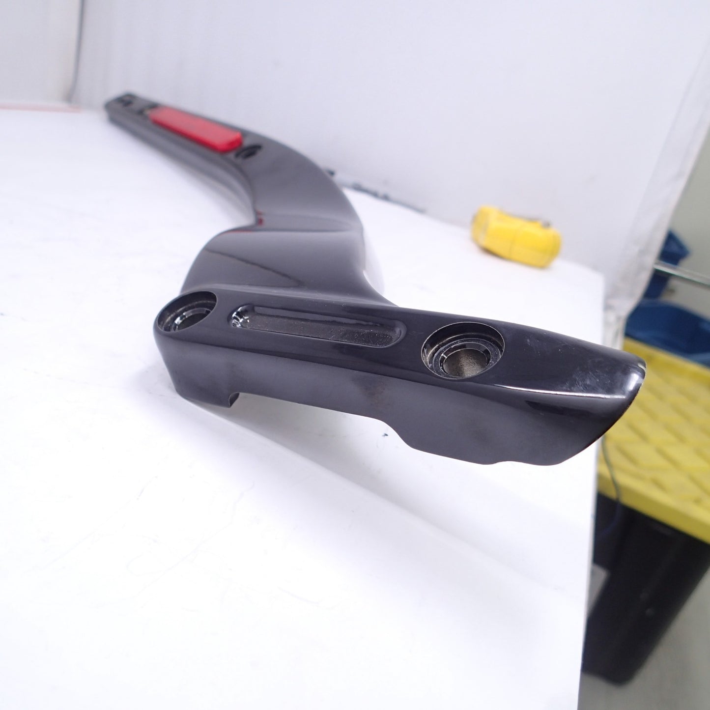 Harley Street Bob FXBB RIGHT Rear Fender Frame Cover Strut Slim Softail 59500422