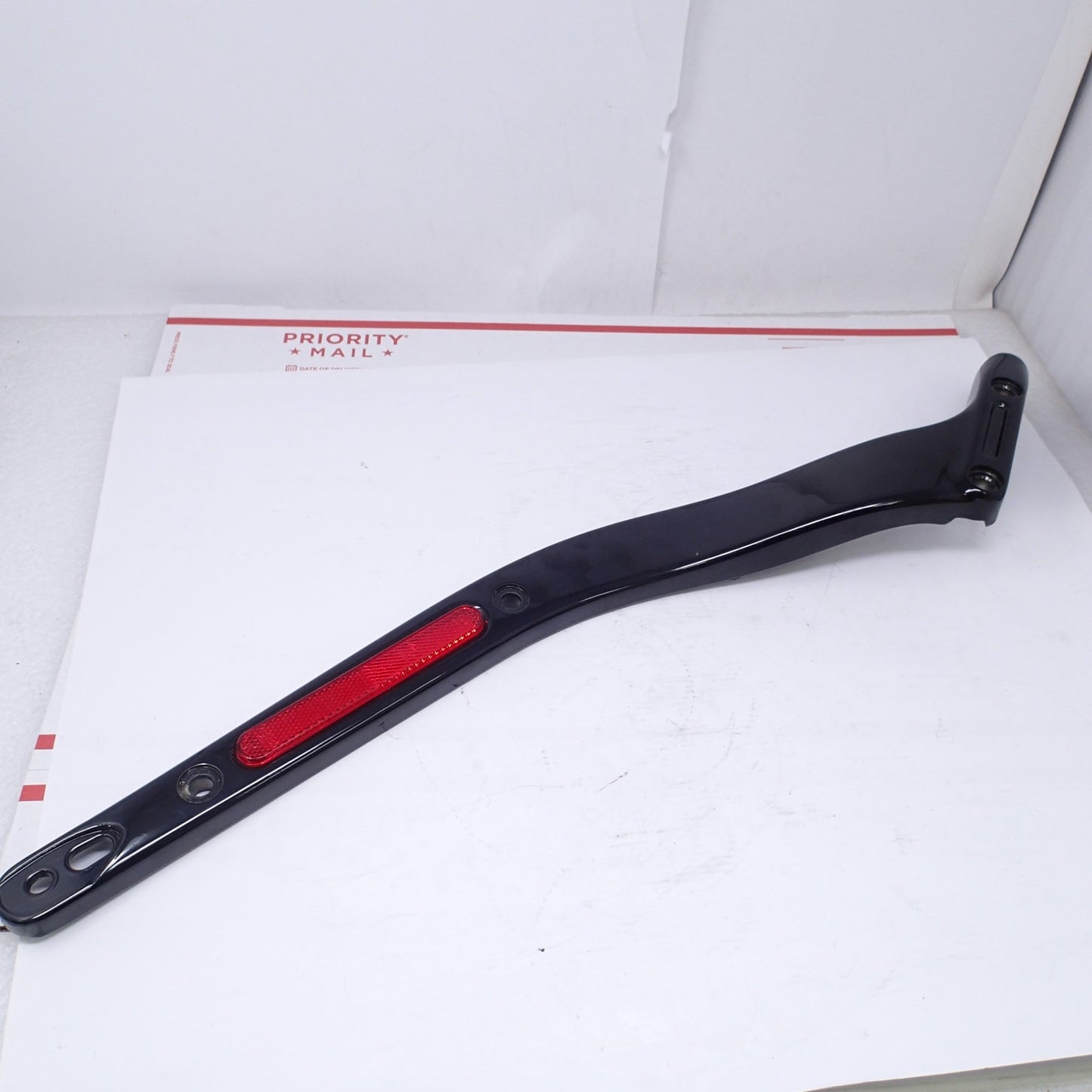 Harley Street Bob FXBB RIGHT Rear Fender Frame Cover Strut Slim Softail 59500422