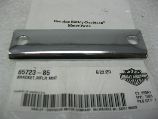Harley-Davidson OEM 18-23 Touring Muffler Mount Bracket (Single) 65723-85