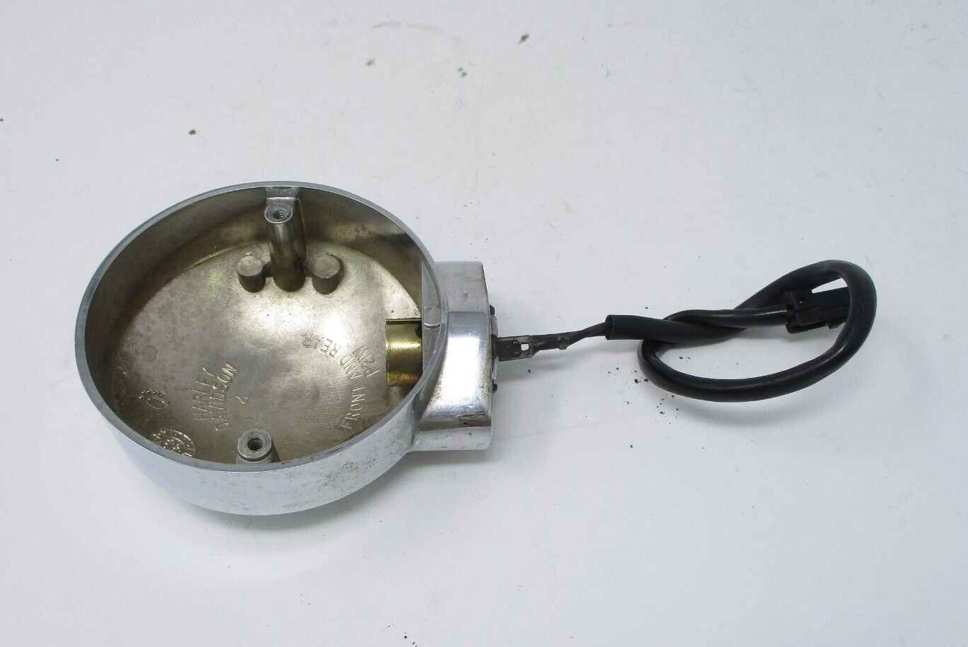 Harley-Davidson  Chrome  2 Wires  Turn Signal Housing 68765-94A