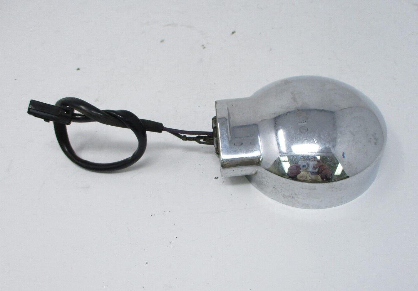 Harley-Davidson  Chrome  2 Wires  Turn Signal Housing 68765-94A