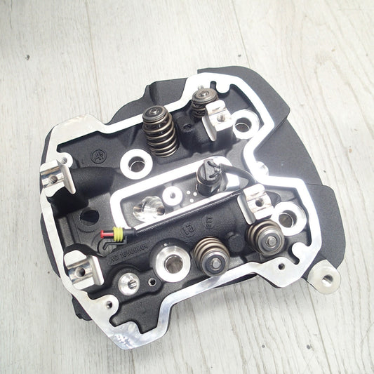 oem Harley 16500404 Rear Oil Cooled Black Cylinder Head 17-23 M8 Touring Softail