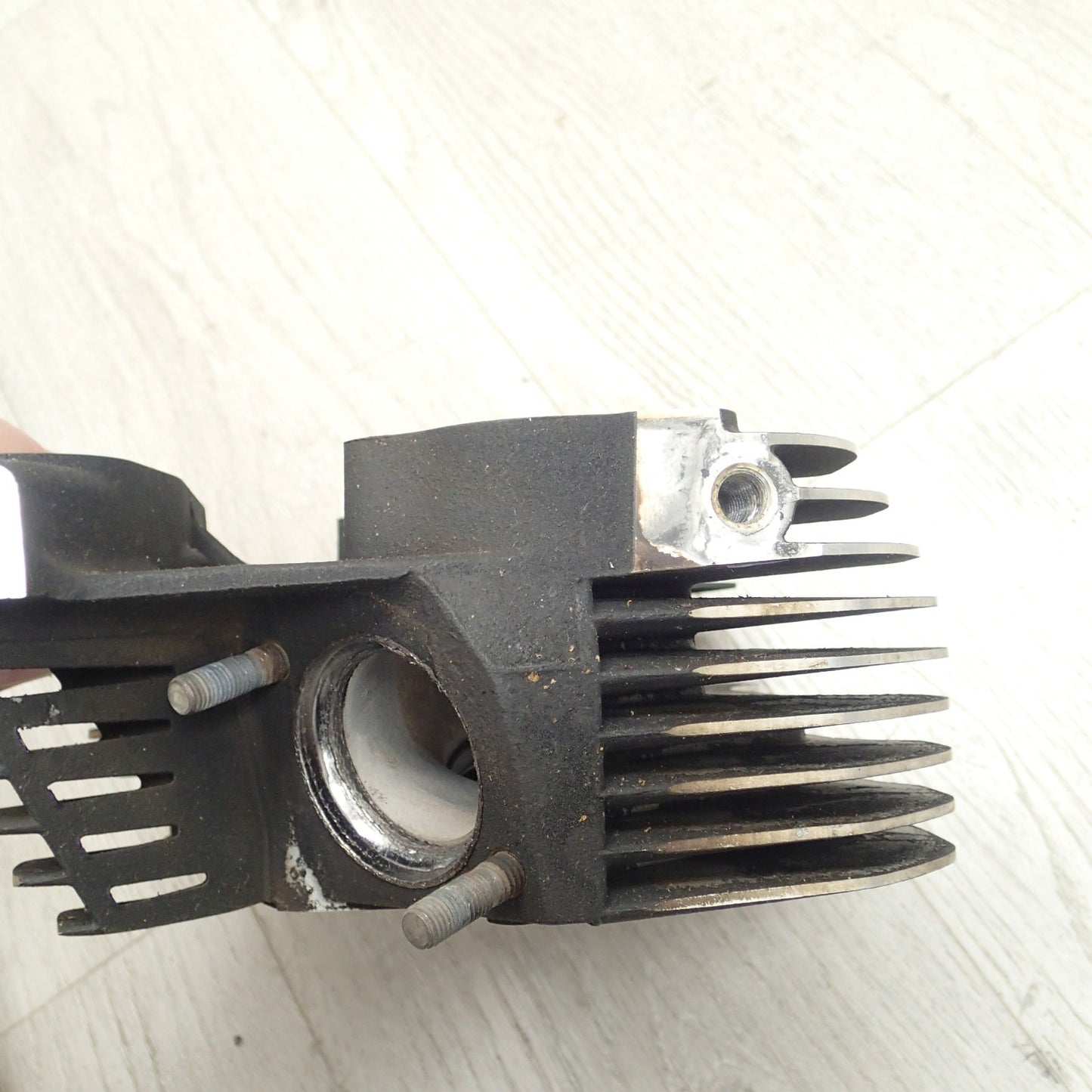 07-20 HARLEY-DAVIDSON SPORTSTER 1200 OEM ENGINE FRONT TOP 16874-07