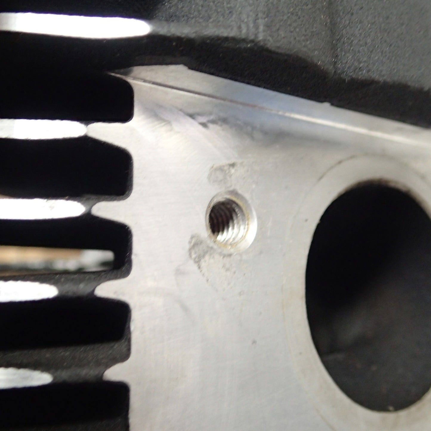 07-20 HARLEY-DAVIDSON SPORTSTER 1200 OEM ENGINE FRONT TOP 16874-07