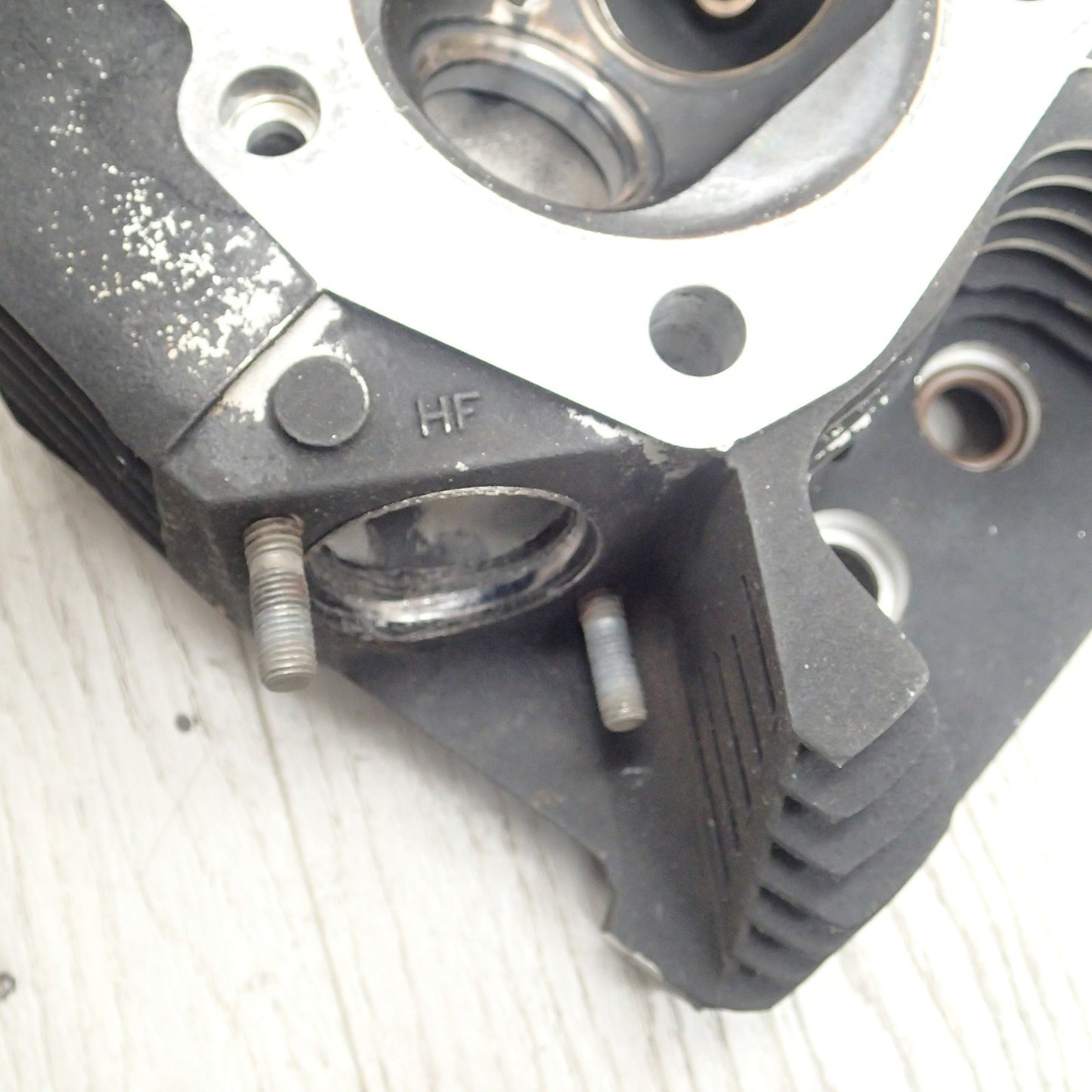 07-20 HARLEY-DAVIDSON SPORTSTER 1200 OEM ENGINE FRONT TOP 16874-07