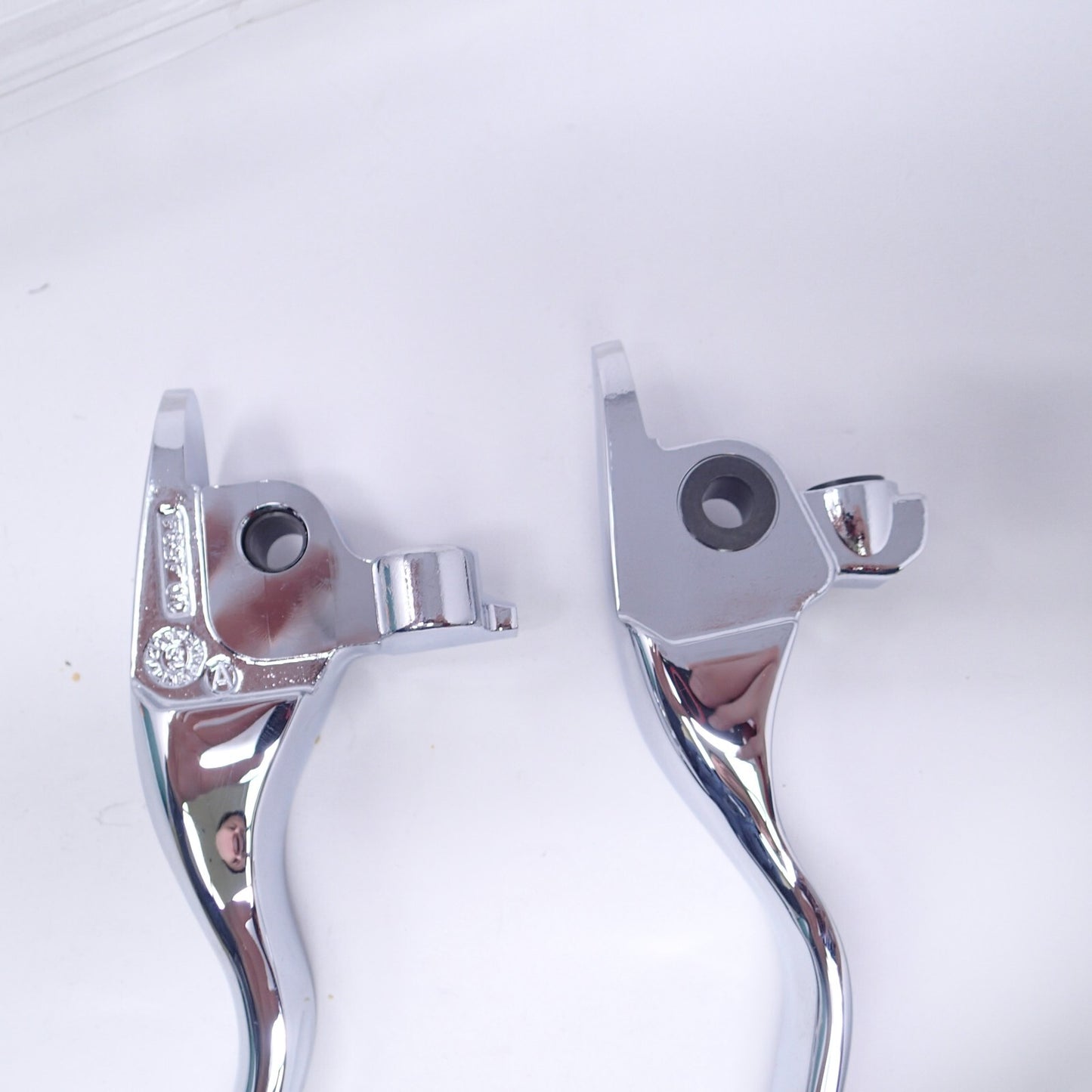 Harley Davidson Chrome Hand Control Lever Kit - New - 41700422