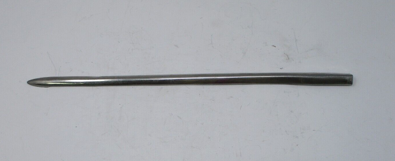 Harley-Davidson OEM Front Fender Side Trim 59211-74A