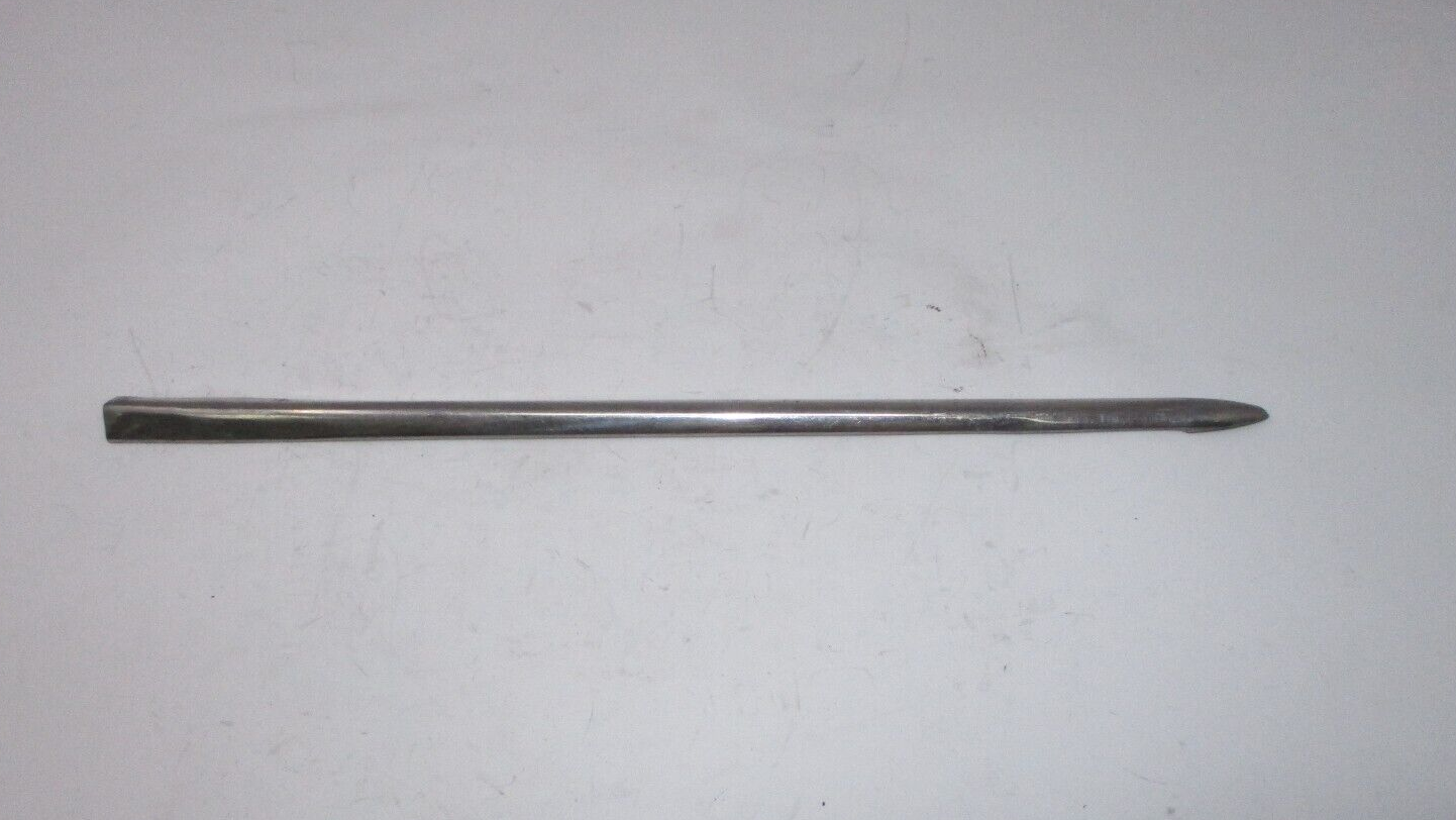 Harley-Davidson OEM Front Fender Side Trim 59211-74A