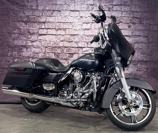 2017 HARLEY DAVIDSON STREET GLIDE SPECIAL - FLHXS