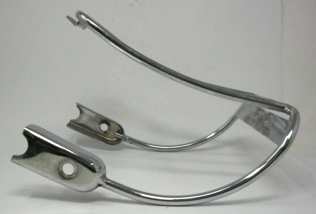 Harley-Davidson OEM 02-05 FXDWG Bobbed Fender Chrome Luggage Rack 56495-02