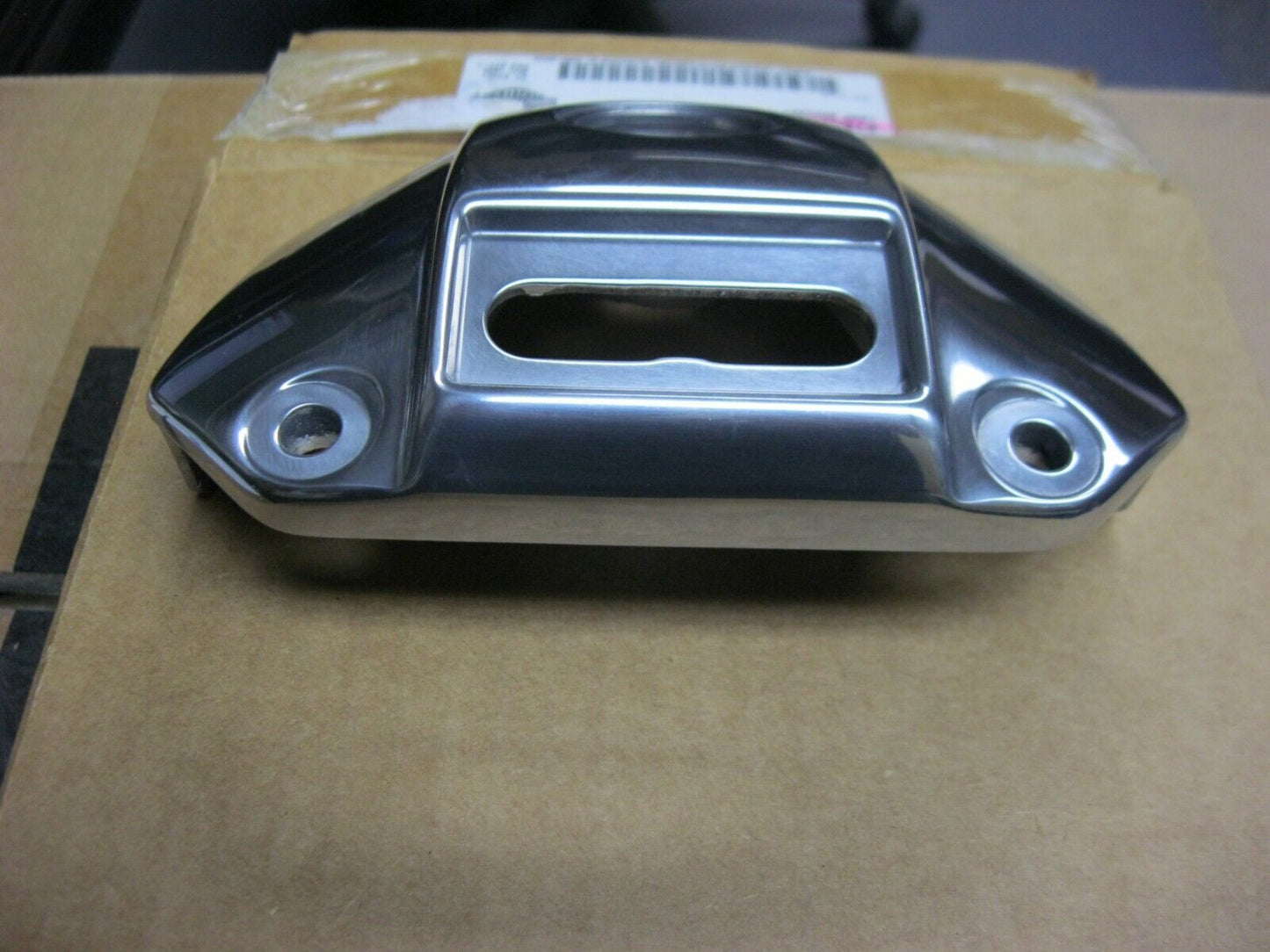 HARLEY DAVIDSON OEM XL FXR FXDB Lamp Bracket 67805-92  92-13