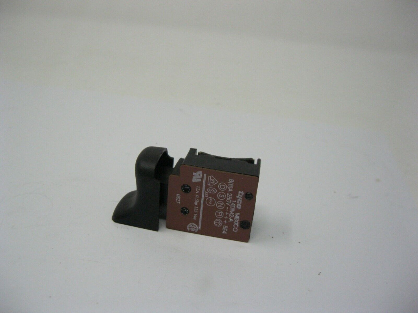 DeWALT OEM Switch 619242-00